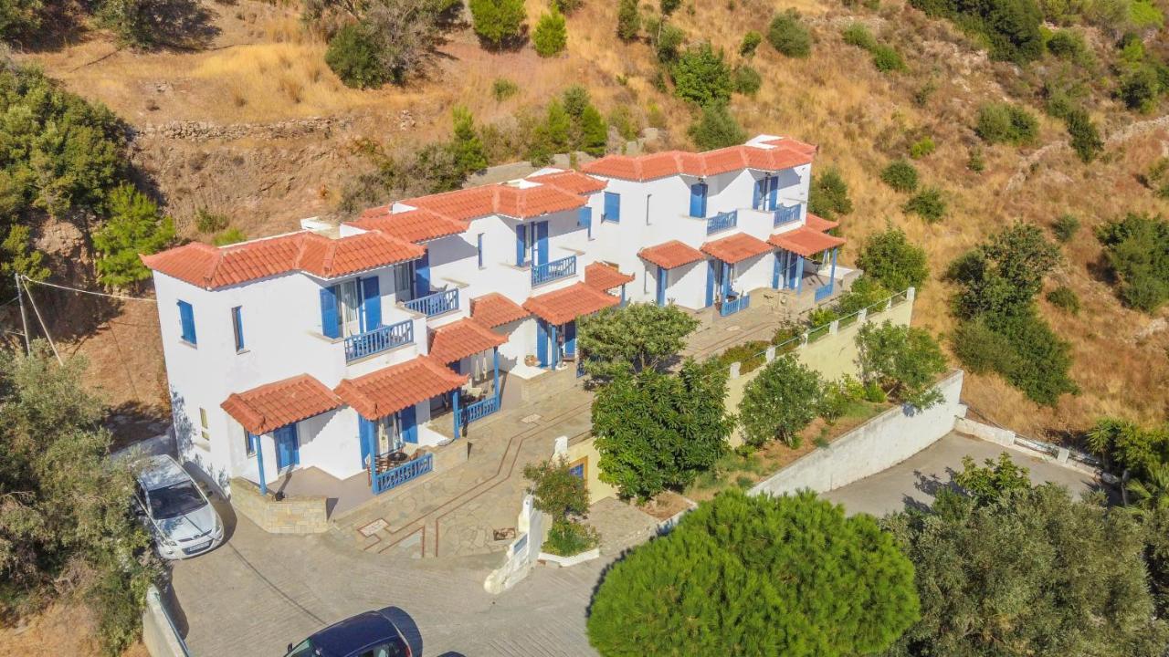 Sunrise Limnionas Apartments Marathókampos Екстериор снимка