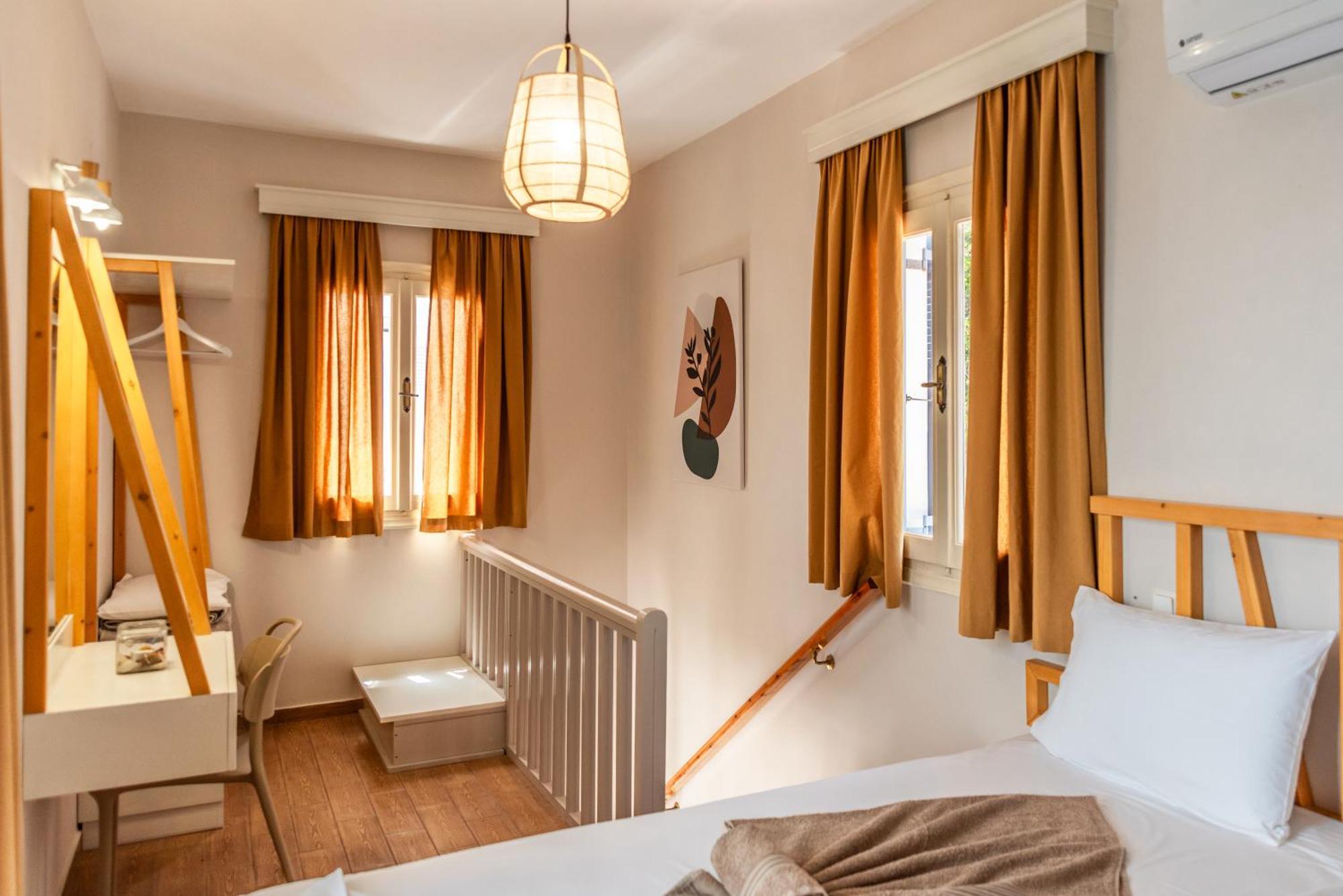 Sunrise Limnionas Apartments Marathókampos Екстериор снимка